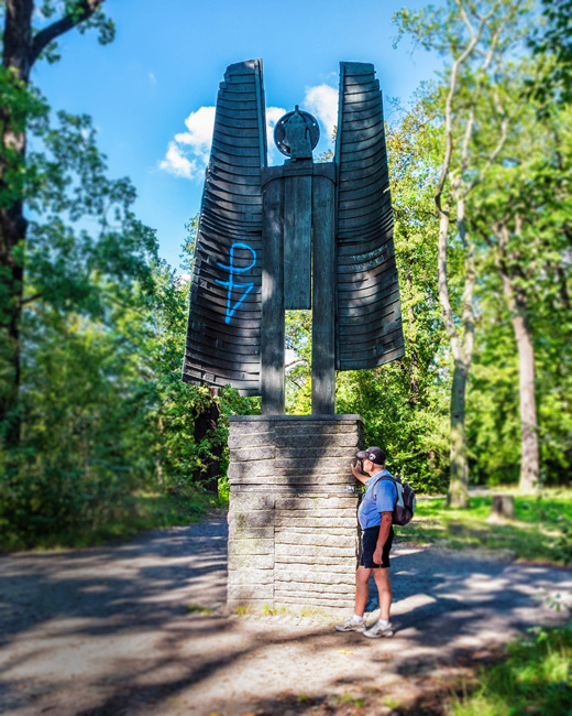 Statue: Archaischer Erzengel von Heiligensee