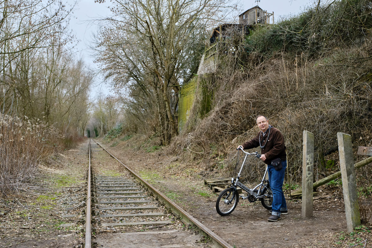 Zwischen Reinickendorf und Pankow: Viele Radfahrer*innen und Fußgänger*innen nutzen die Trampelpfade