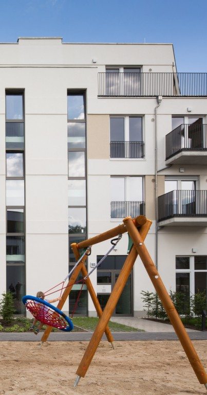 Mit Spielplatz direkt vor der Tür