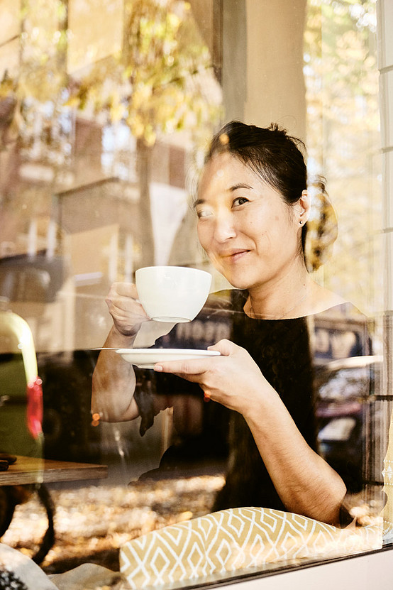 Köstlichen Kaffee gibt es im Café „Babuschka“ in der alten Fischräucherei in der Behaimstraße